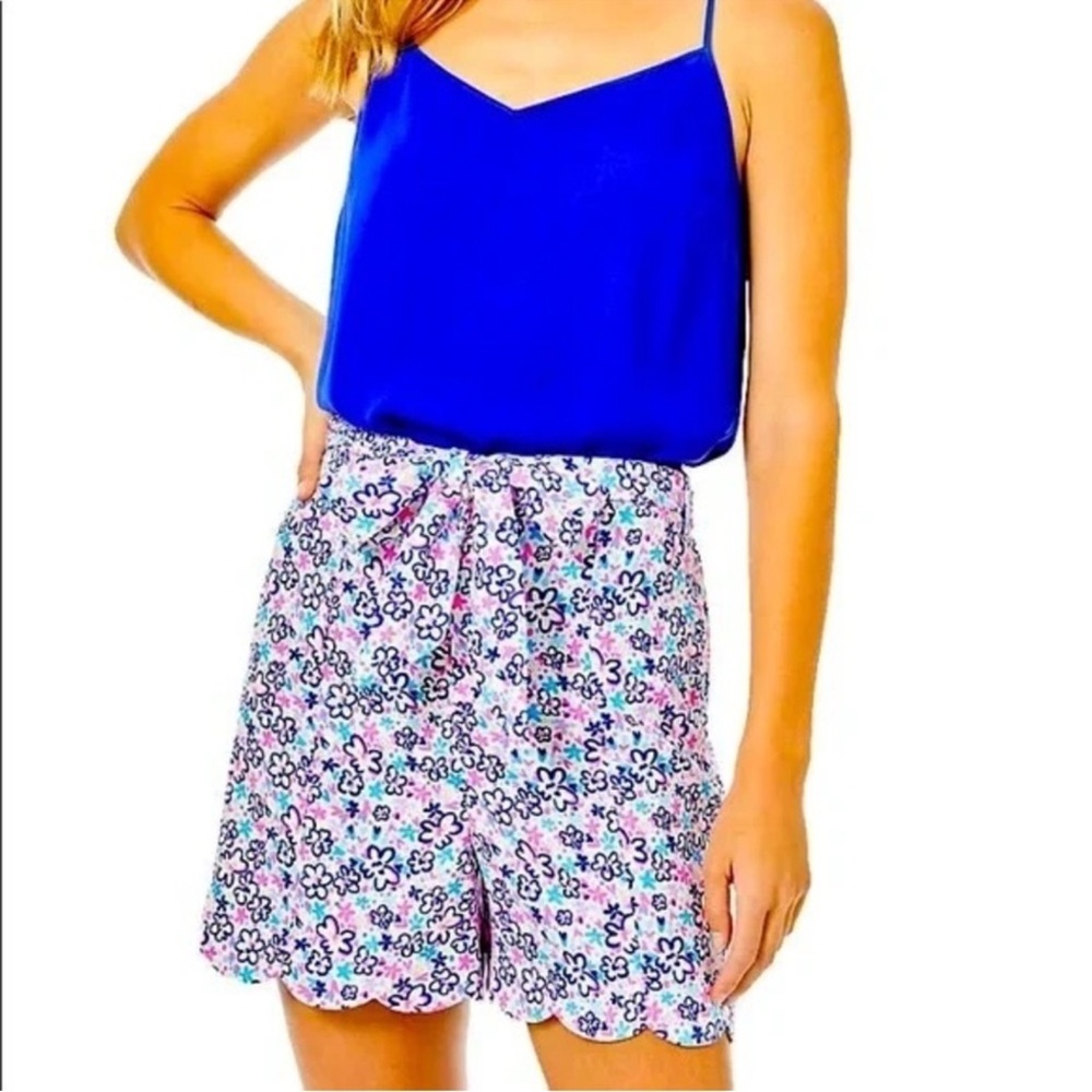 Lilly Pulitzer Casia Scalloped Hem Shorts Size 16 Multi-Colored Floral NWT